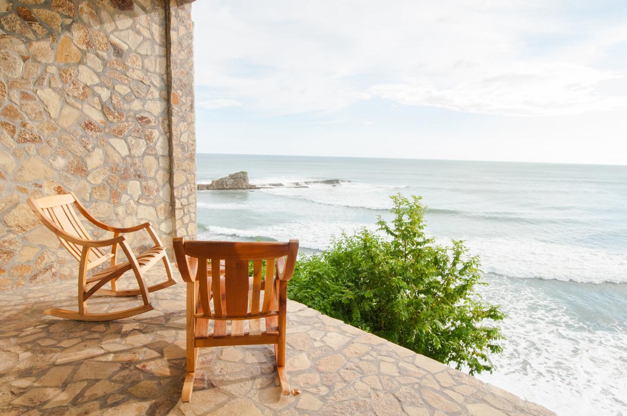 Magnific Rock - Surf Resort & Yoga Retreat Nicaragua Popoyo Exterior foto